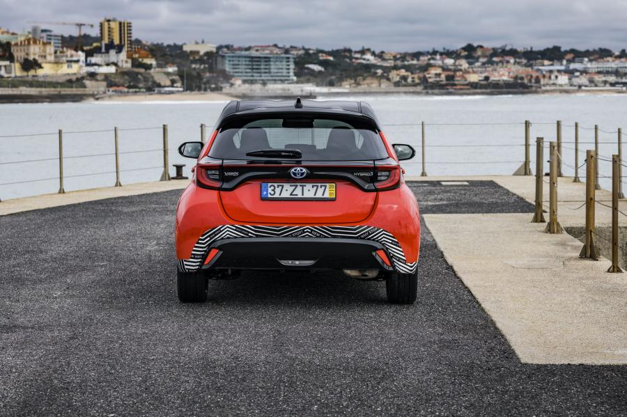  Toyota Yaris Hybrid 2020 года  (WW) (фото 81 из 111)